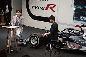 いつものスタジオを飛び出して。DAZN、ホンダ青山でWednesday F1 Timeを公開収録「スロコンく〜ん!」の声響く