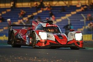 Frijns aan kop in LMP2 tijdens Le Mans-debuut: “Het kan niet beter”