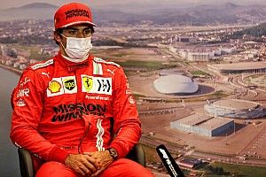 Sainz "excited" about starting Turkey F1 race with new engine