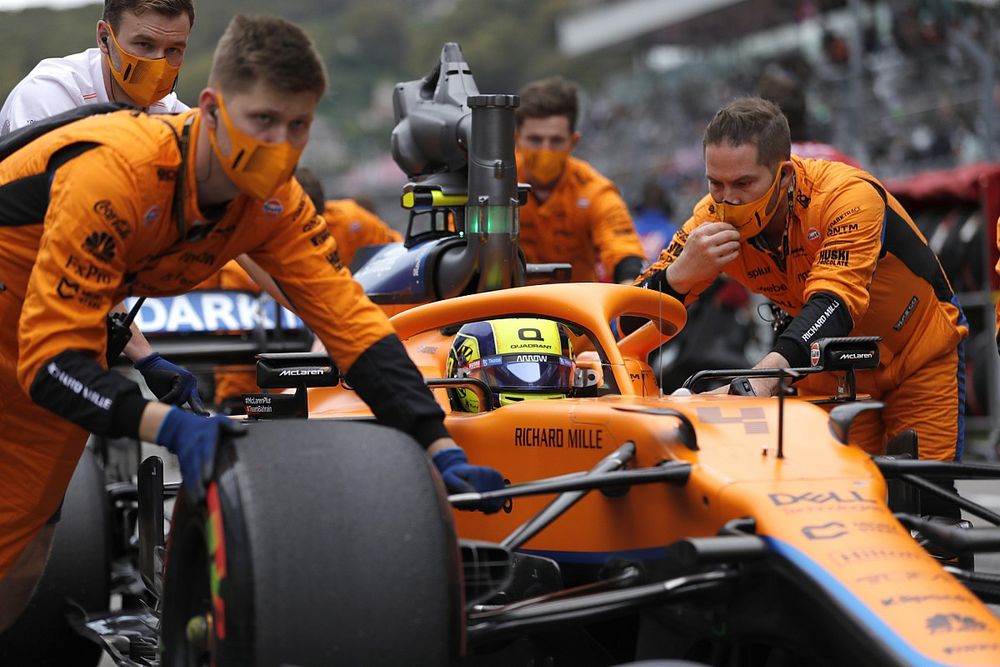 McLaren устроила Норрису трехдневную работу над ошибками после Сочи