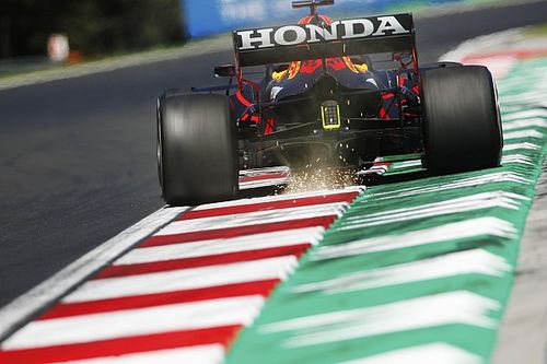 Honda: Мотор Ферстаппена не пострадал в аварии на ГП Британии