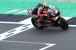 Lorenzo Savadori déclare forfait à Silverstone