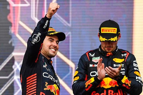 Medios internacionales ovacionan lucha entre P&eacute;rez y Verstappen