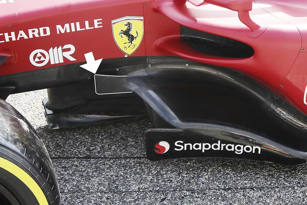 Ferrari F1-75 side pod