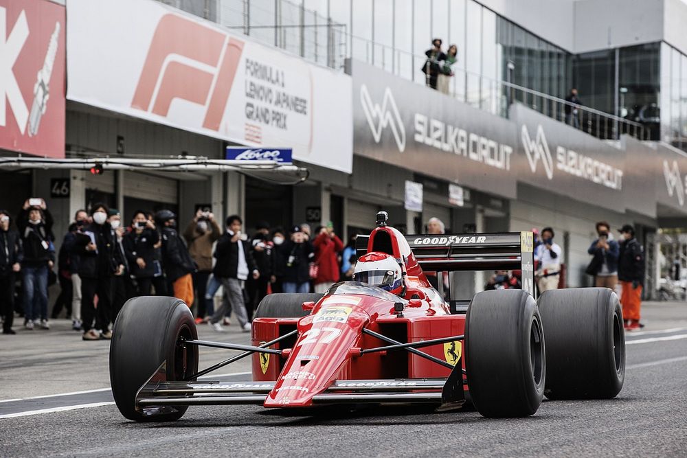 2023 3/4 鈴鹿モータースポーツファン感謝デー ホスピタリティラウンジ 2枚