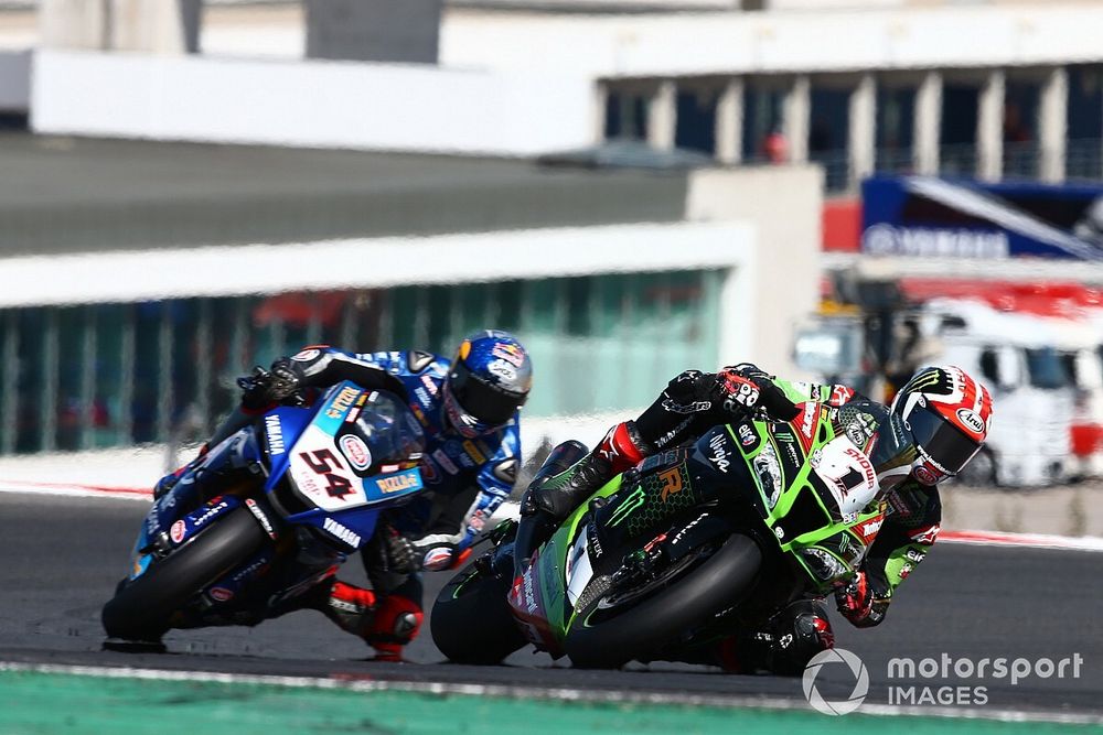 Razgatlioglu Baru Puas Juara WSBK jika Kalahkan Rea