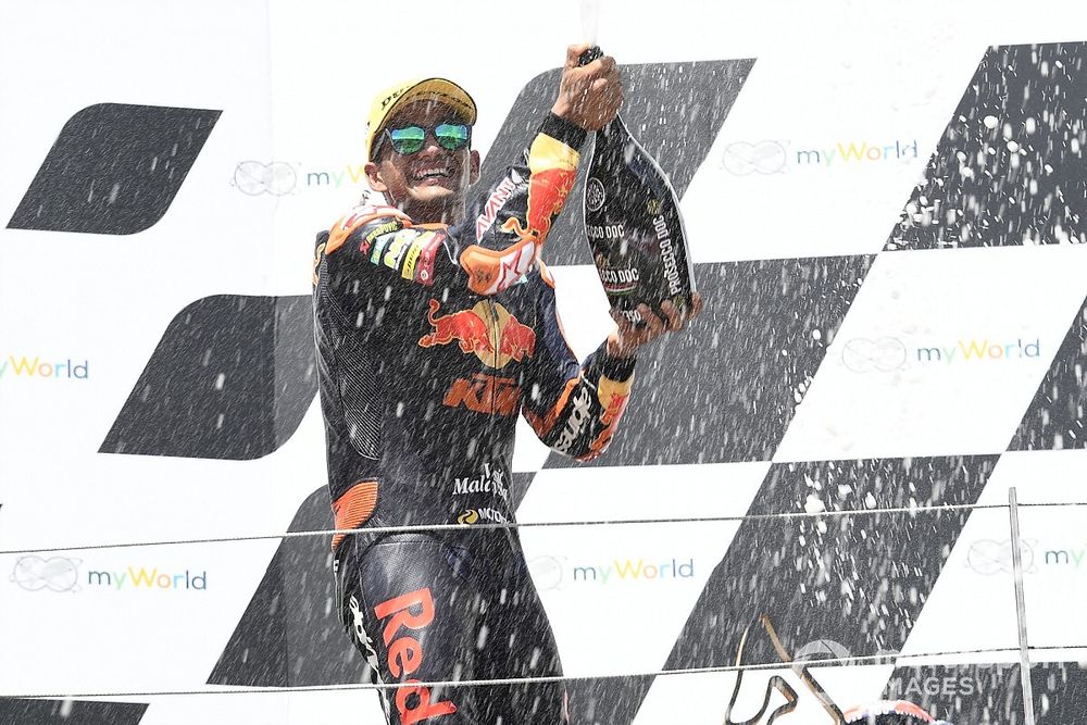 Moto2 - Austria: Terrible accidente de Syahrin; primera victoria de Jorge Martín (vídeo)