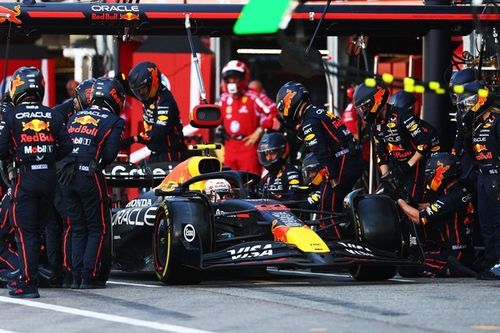 F1 deixa de lado polêmico projeto de dois pit stops obrigatórios - por enquanto
