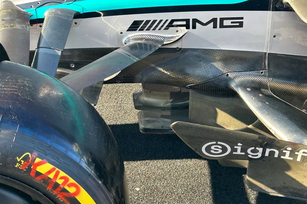 Detalle de la suspensi&oacute;n de Mercedes