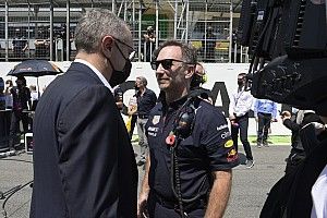 Horner, FIA'dan özür diledi!