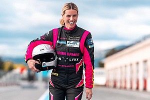Iron Dames: anche Michelle Hunziker in pista sulla Ferrari!