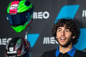 Digandeng Italia Independent, Bastianini Luncurkan Lini Kacamata
