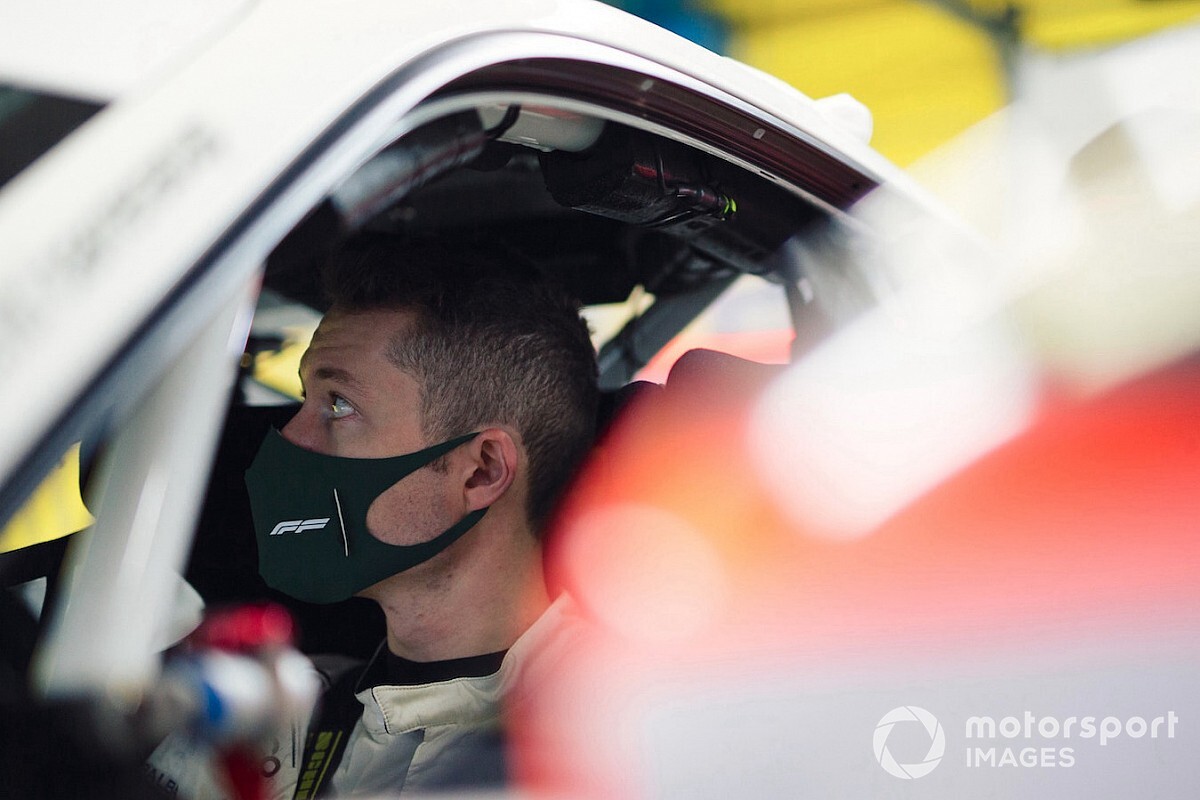 Carrera Cup Italia, è firmato AB Racing l'esordio di Fenici