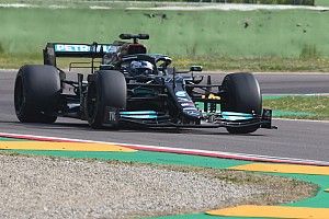 Bottas torna in pista a Imola con le Pirelli da 18
