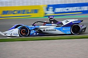 Valencia E-Prix: Dennis puts BMW on pole on drying track