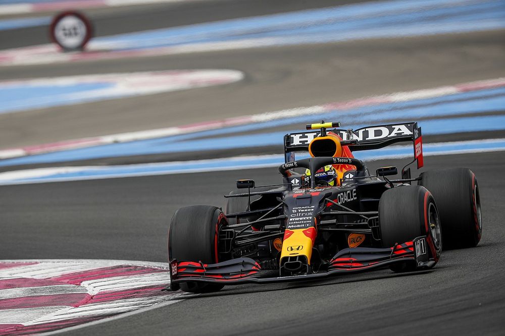Perez: "Allungare il primo stint ha permesso il podio"