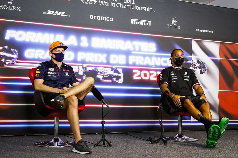DIRETO DO PADDOCK: Hamilton critica Red Bull, Verstappen detona Pirelli e Haas em tensão