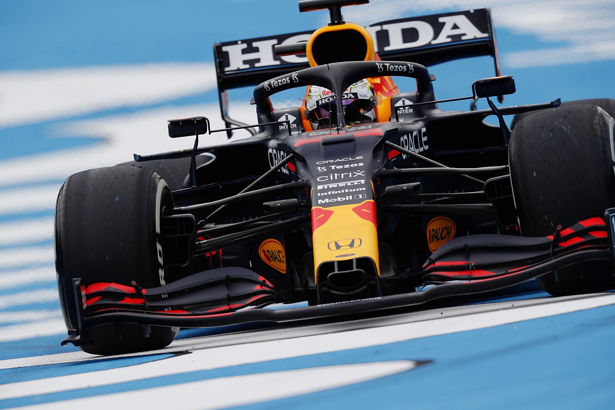 Verstappen: "Bulunduğumuz yer güzel fakat sonuçlar gerçeği yansıtmıyor"