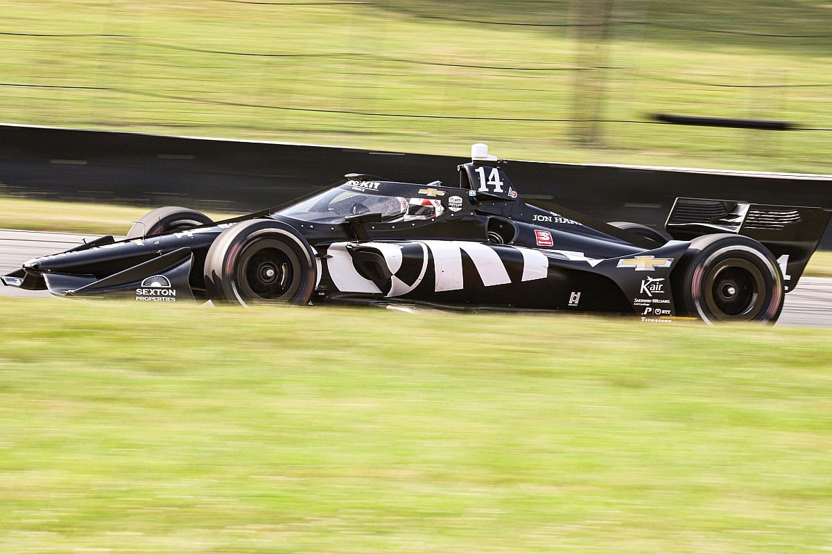 Calderon "had a blast" in her first IndyCar test