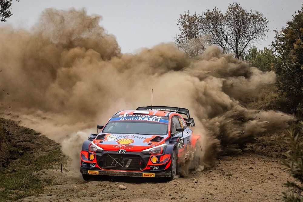 Hyundai boss vows to find answers for “unacceptable” WRC reliability
