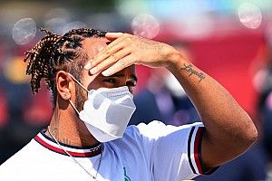 Hamilton: "Max ha una macchina che può vincere il mondiale"