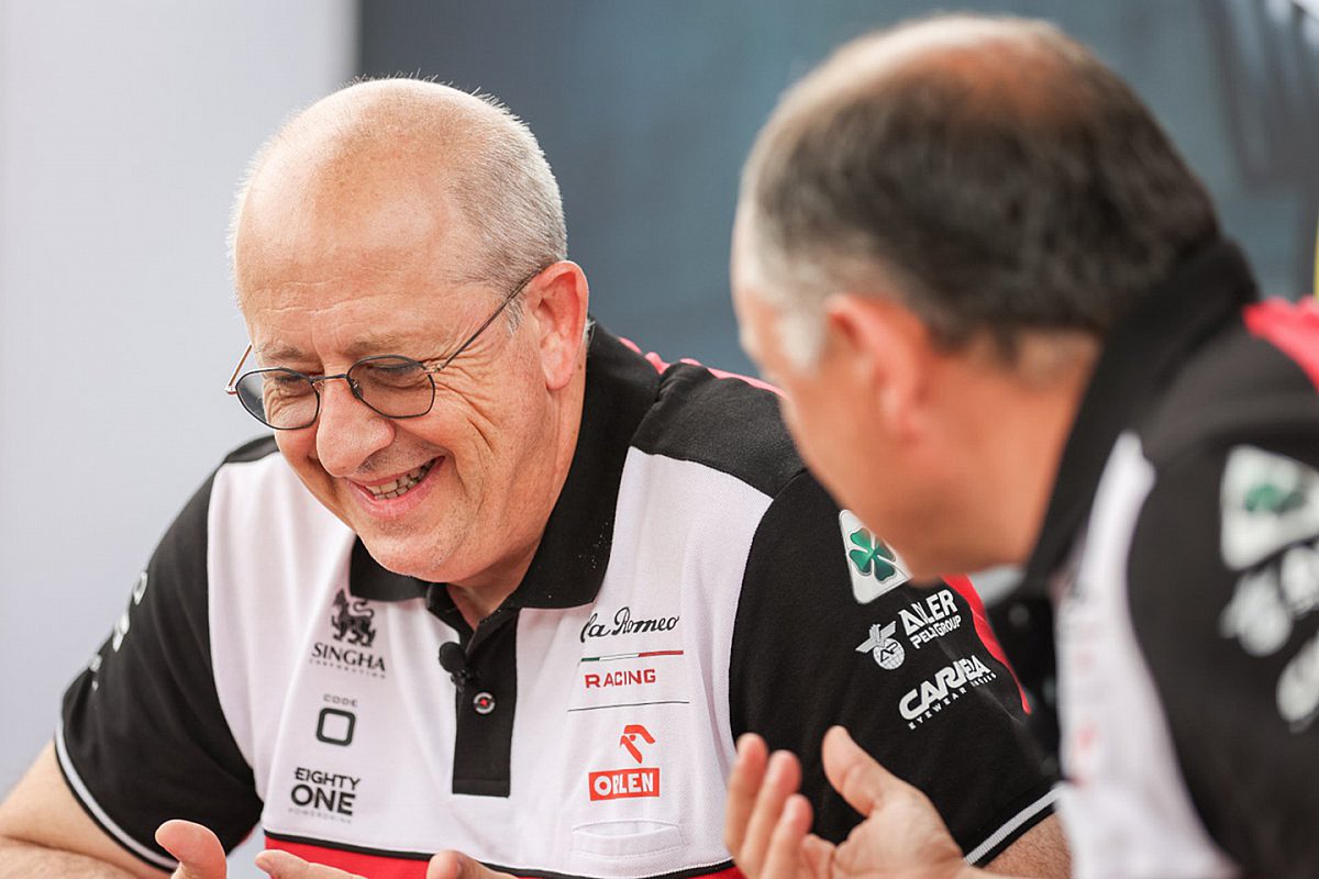 Imparato: "Alfa Romeo sostiene il taglio dei costi in F1"