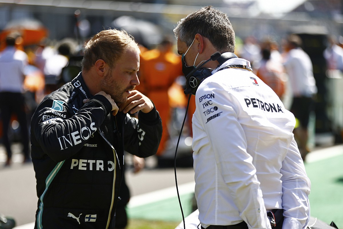 Bottas sezonun kalan kısmında Hamilton'a "destek olacak"