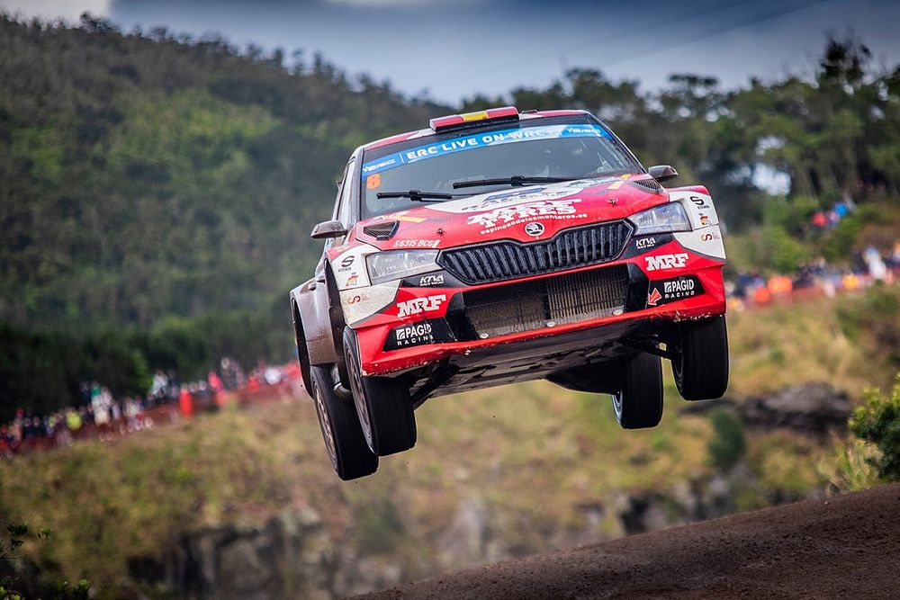 Efren Llarena, Sara Fernandez, Skoda Fabia Rally2 evo