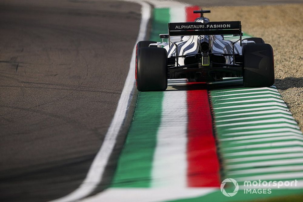 Kvyat sur les limites de la piste : "Ça tue la course"