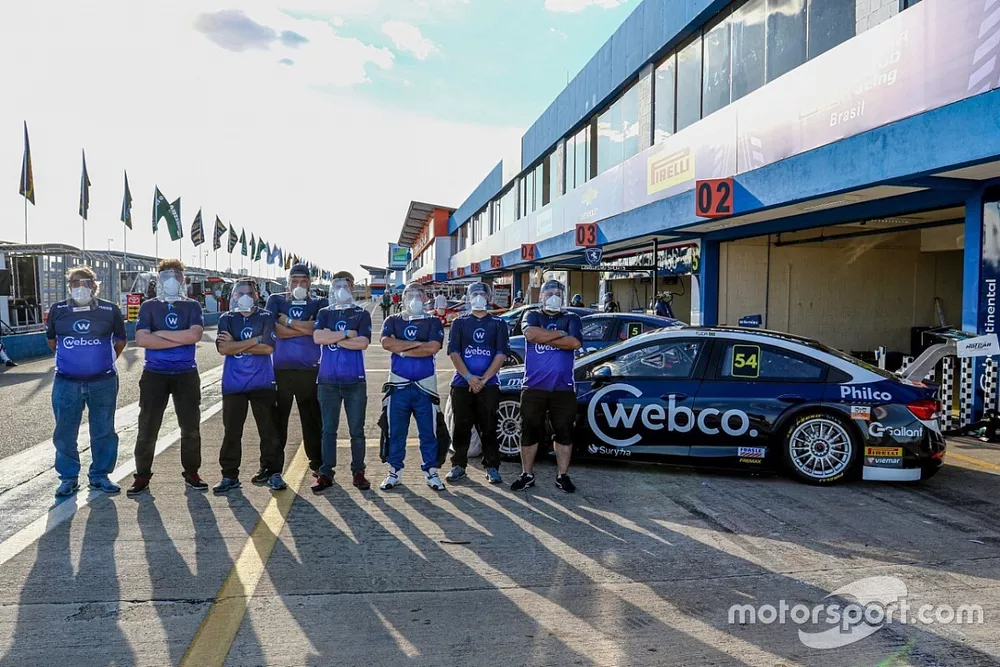 Equipe Hot Car