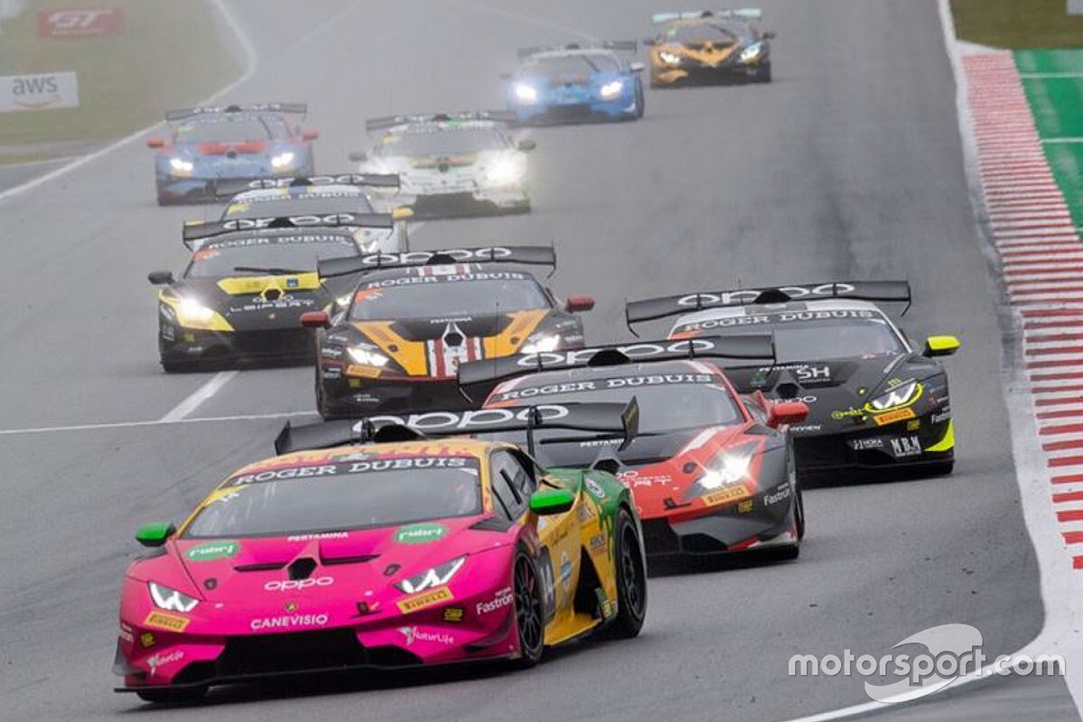 Lamborghini Super Trofeo: a Barcellona doppietta Oregon Team