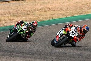 Fotogallery SBK: Rinaldi tra i grandi, Rea allunga a Teruel