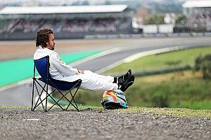 'Draga' de Vettel já foi vivida por outros campeões da F1