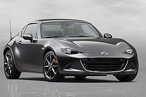 Mazda MX-5 a tutto “special”: la RF a Goodwood, la Levanto a Milano
