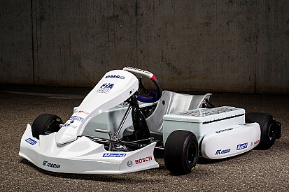 Mogelijke elektrische kart voor FIA eKarting Cup gepresenteerd