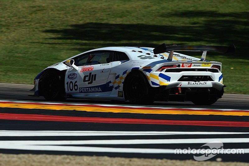 #106 Lamborghini Huracan S.GTCup, Vincenzo Sospiri Racing: Nemoto-Costa