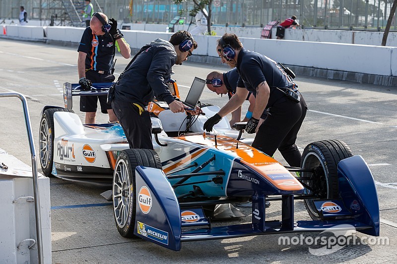 Da Costa stripped of Long Beach pole position