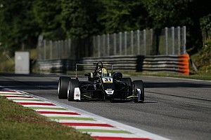 Norris lidera 1-2-3 da Carlin e vence em Monza: Piquet é 16º