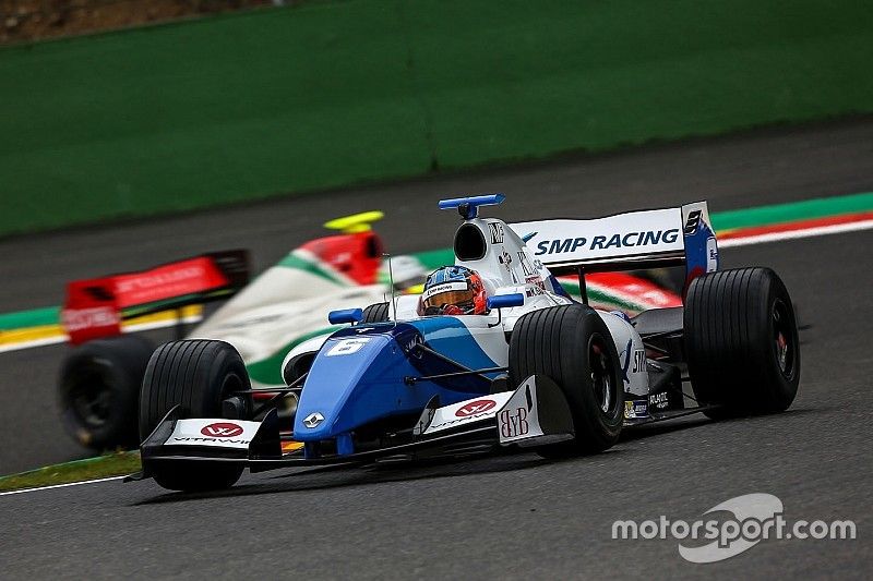 Equipe derruba Fittipaldi e Isaakyan vence em Spa