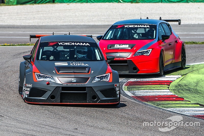 Fotogallery: il test a Franciacorta con le Leon di Seat Motorsport Italia