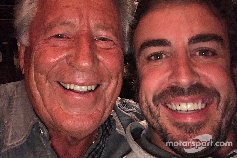 Jantar com Mario, elogio de Marco: início de Alonso em Indy