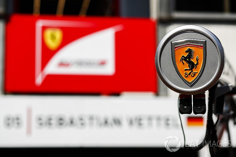 Megvan az időpont, hogy mikor mutatkozik be Vettel és Räikkönen 2018-as Ferrarija