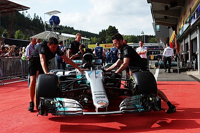 Mercedes utilise un moteur évolué à Spa