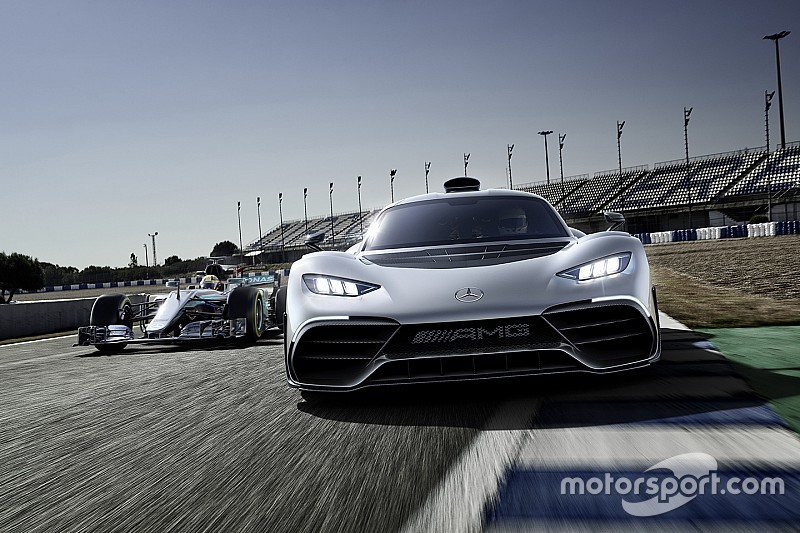 F1 motorlu yol otomobili Mercedes-AMG Project One tanıtıldı!