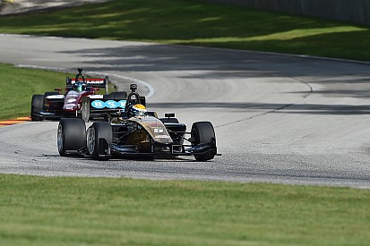 Urrutia fue segundo después de largar décimo en Road America