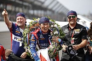 Что писали в соцсетях про сход Алонсо (и победу Сато) в Indy 500