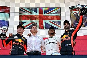 Hamilton stap dichter bij titel na zege in Japan, Verstappen sterk tweede