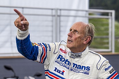Легендарный гонщик нашел способ спасти DTM
