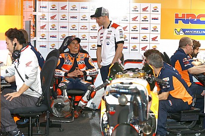 Crutchlow devant Márquez aux temps combinés