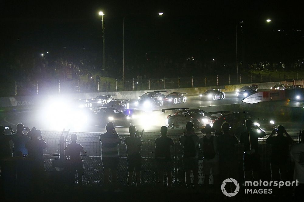 IGTC: la 12h di Bathurst aprirà a marzo la stagione 2022